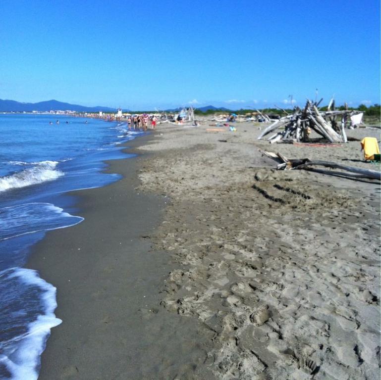 Hotel Grifone Principina a Mare Esterno foto