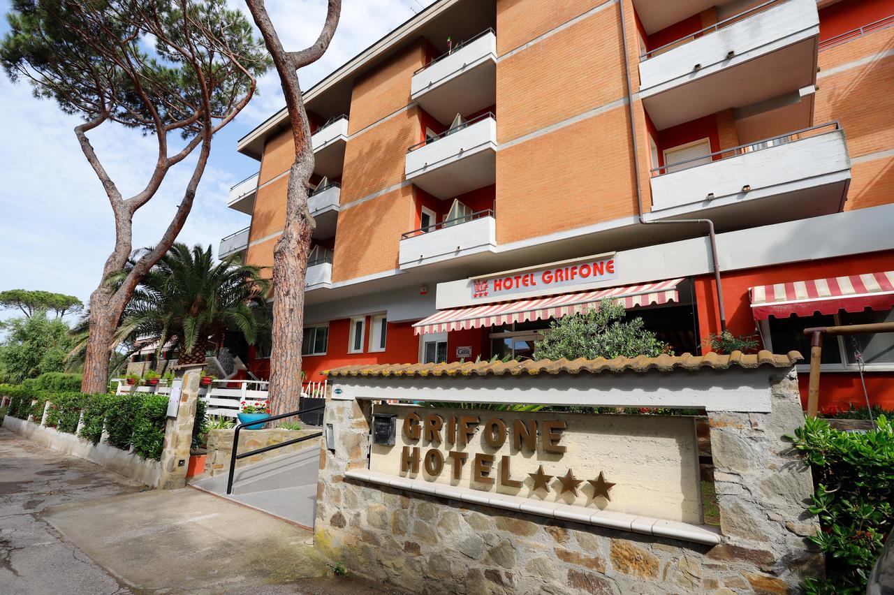 Hotel Grifone Principina a Mare Esterno foto