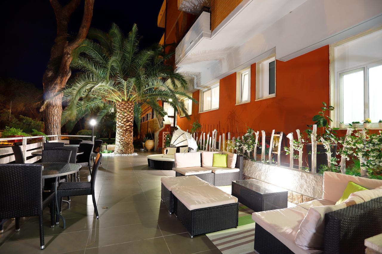Hotel Grifone Principina a Mare Esterno foto