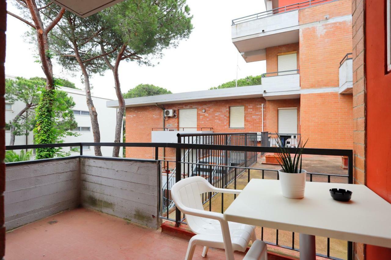 Hotel Grifone Principina a Mare Esterno foto